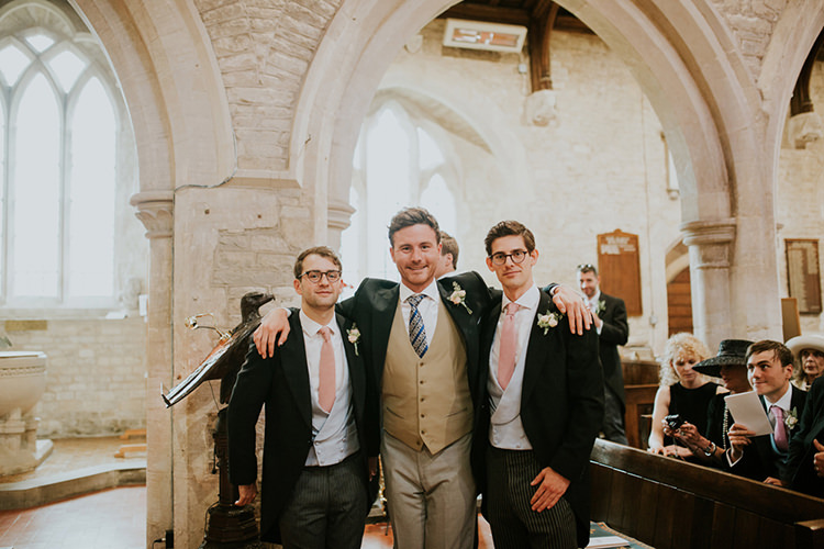 Beautiful Classic English Countryside Wedding http://jenmarino.com/