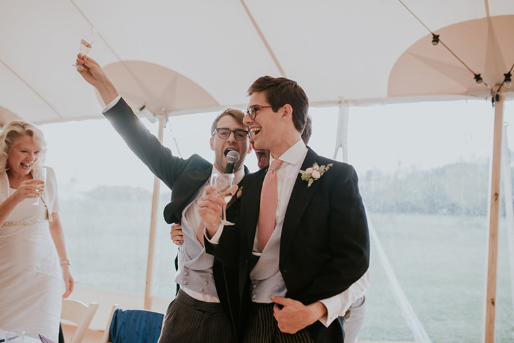 Beautiful Classic English Countryside Wedding http://jenmarino.com/