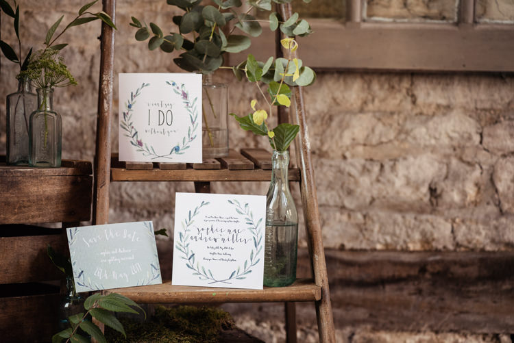 Organic Foliage Rustic Wedding Ideas http://www.sarahvivienne.co.uk/