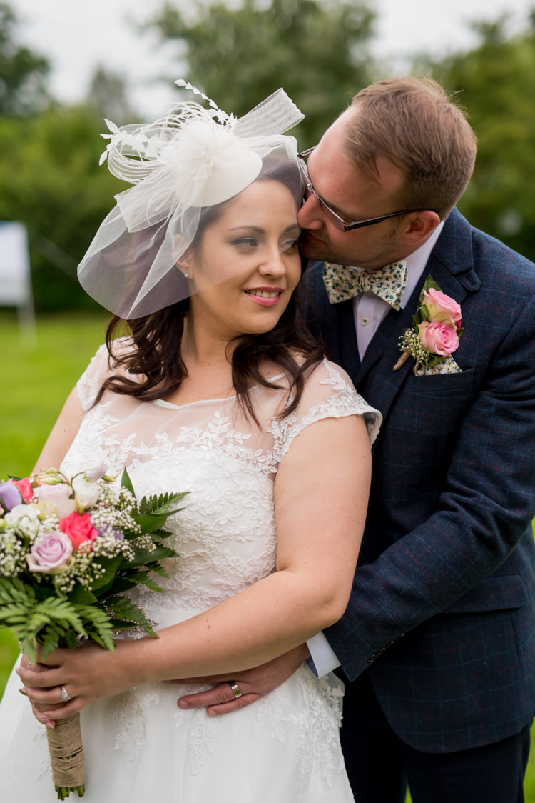 1950s Summer Fete Wedding http://www.mia-photography.com/