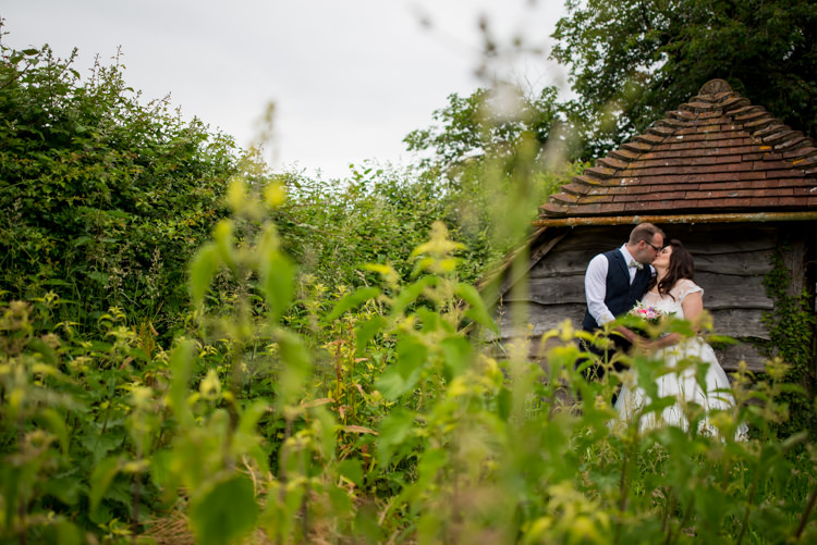 1950s Summer Fete Wedding http://www.mia-photography.com/