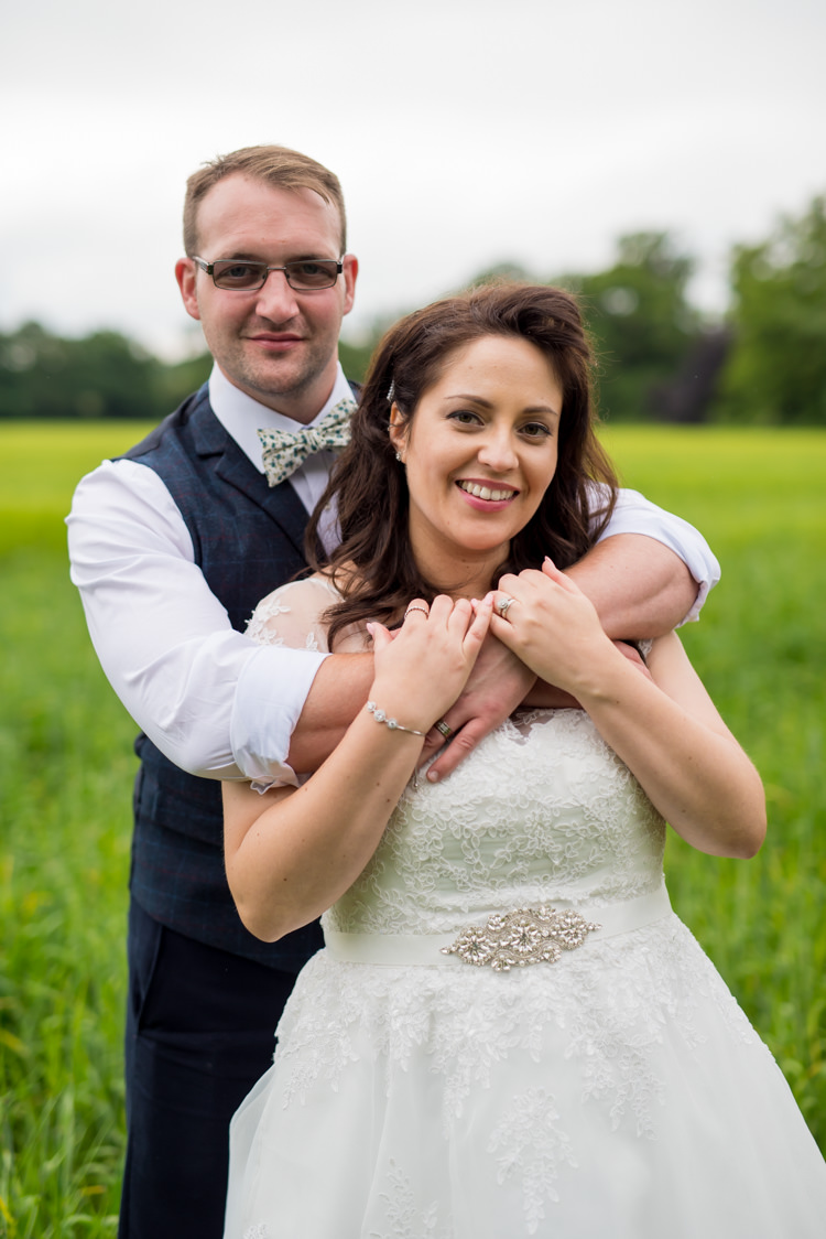 1950s Summer Fete Wedding http://www.mia-photography.com/