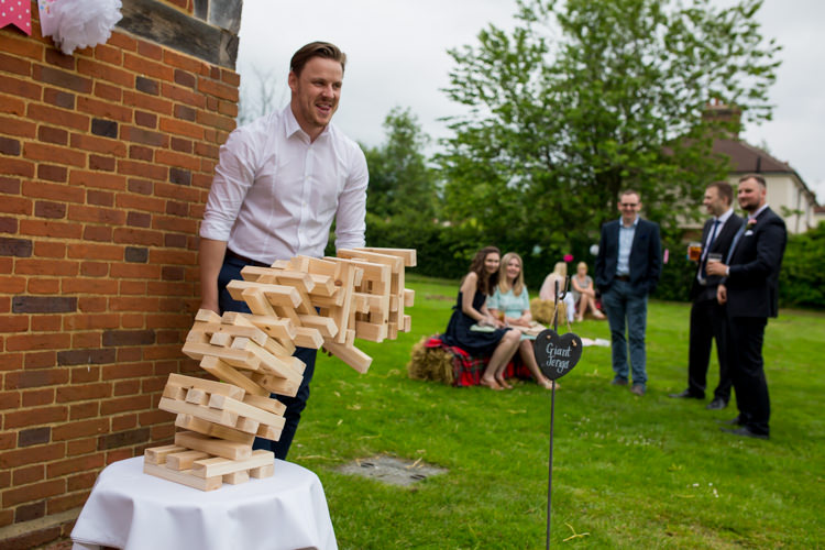 1950s Summer Fete Wedding http://www.mia-photography.com/