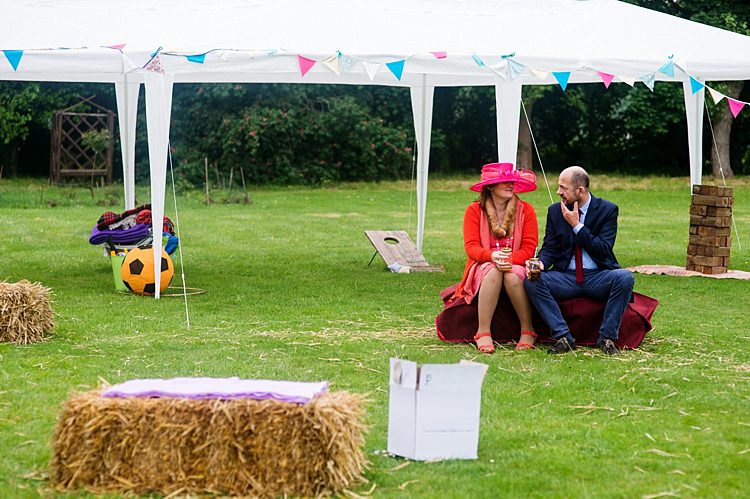 Bright Quirky Crafty Wedding http://www.babbphoto.com/