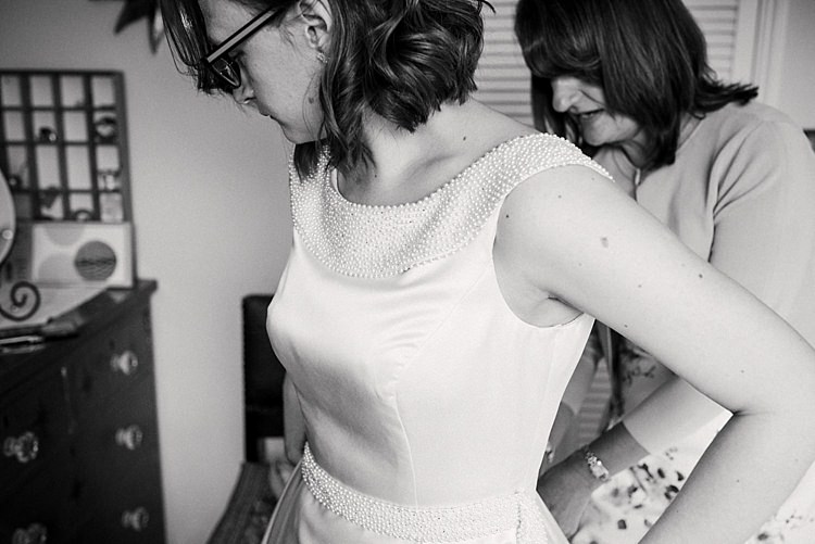 Bright Quirky Crafty Wedding http://www.babbphoto.com/