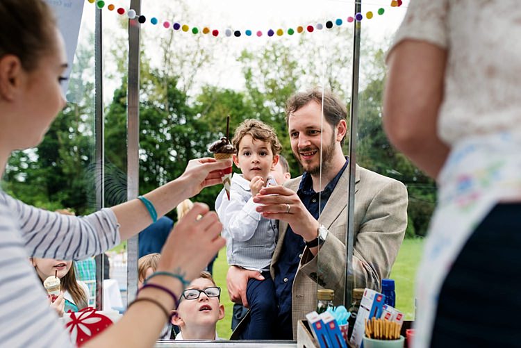 Bright Quirky Crafty Wedding http://www.babbphoto.com/