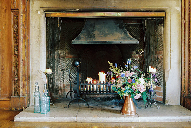 Arts & Crafts Jewel Tone Wedding Ideas http://www.veronalain.com/