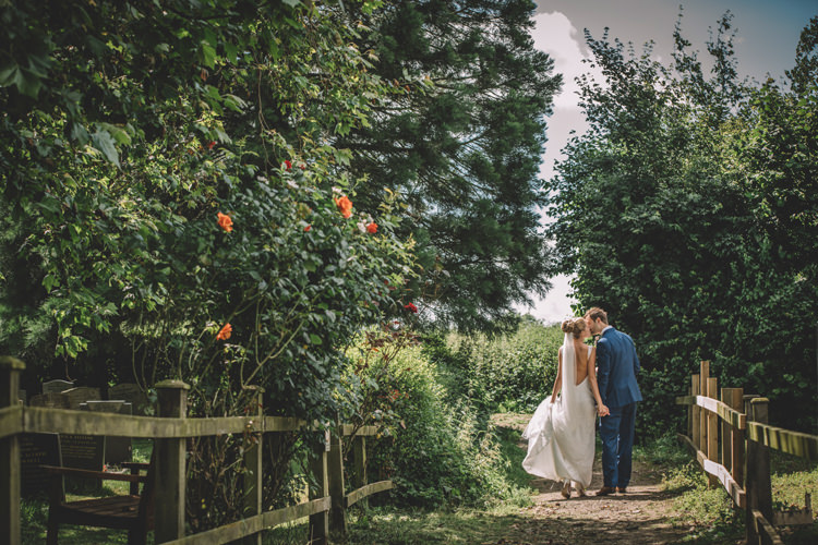DIY Summer Rustic Country Wedding http://www.danielakphotography.com/