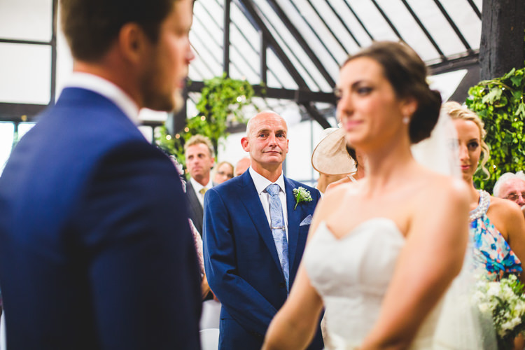 Stylish Relaxed Fun White Wedding http://www.livvy-hukins.co.uk/