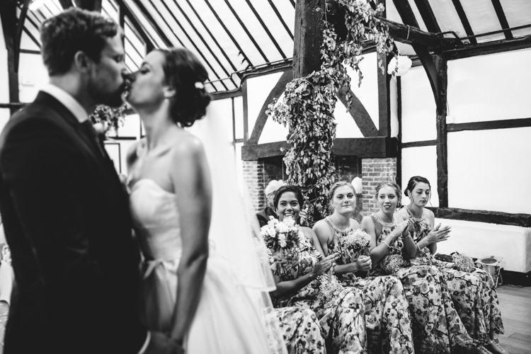 Stylish Relaxed Fun White Wedding http://www.livvy-hukins.co.uk/