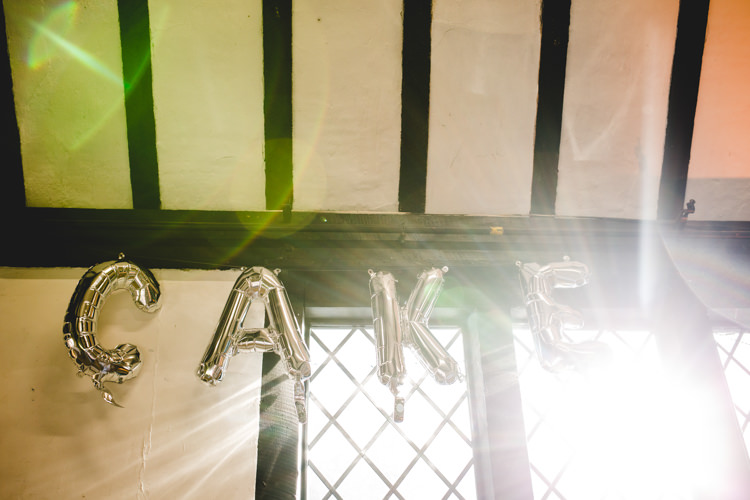 CAKE Balloons Stylish Relaxed Fun White Wedding http://www.livvy-hukins.co.uk/