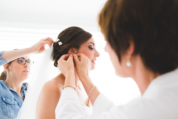 Stylish Relaxed Fun White Wedding http://www.livvy-hukins.co.uk/