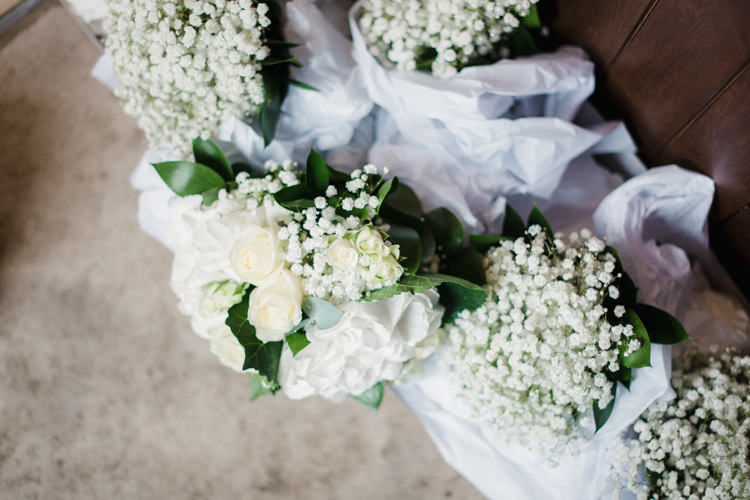 Bouquets Flowers Roses Gypsophila Simple Elegant Pretty Barn Wedding http://www.fayecornhillphotography.co.uk/