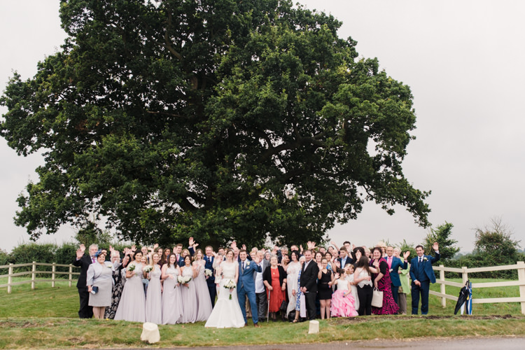 Simple Elegant Pretty Barn Wedding http://www.fayecornhillphotography.co.uk/