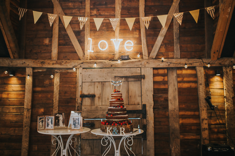 Naked Cake Table Love Light Bunting Decor Teal Gold Barn Wedding http://www.mr-and-mrs-wedding-photography.co.uk/