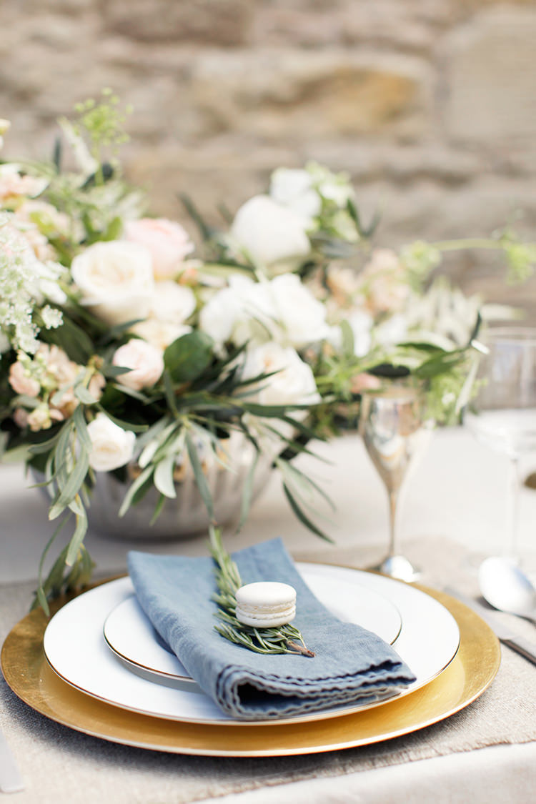 Rosemary Blue Napkin Place Setting Macaron Gold Plate Soft Pale Fine Art Wedding Ideas http://rachelrosephotography.co.uk/