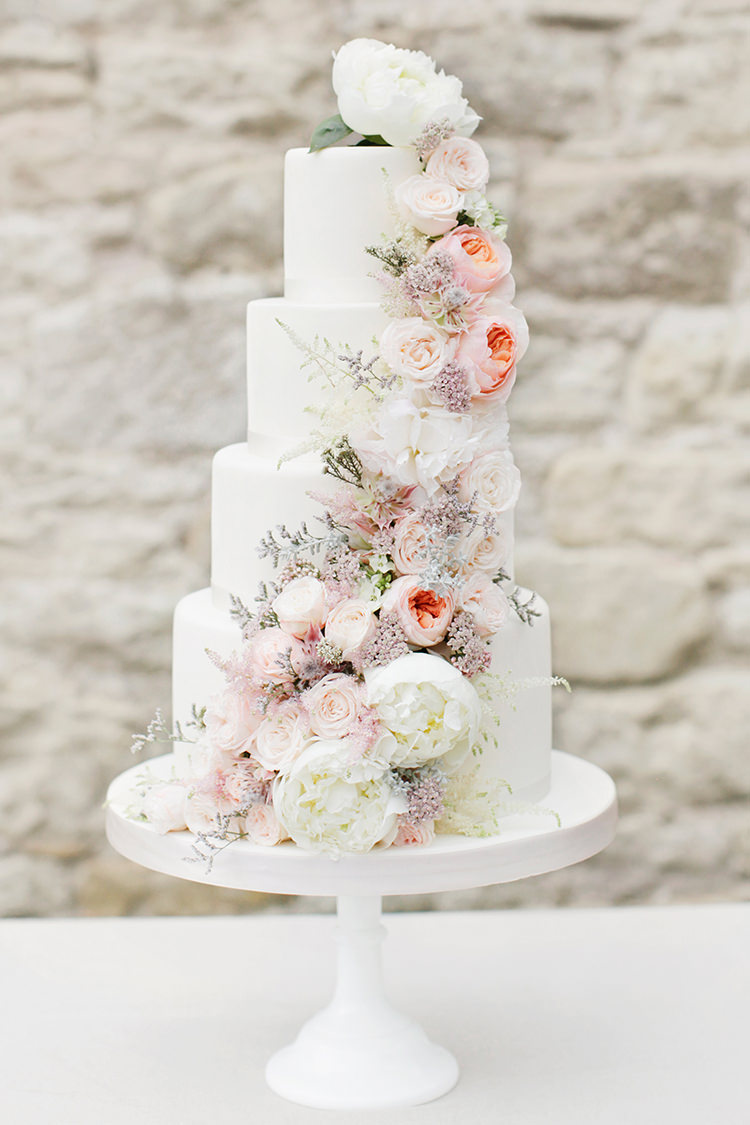 Flower Floral Cake Pink White Peony Rose Peach Soft Pale Fine Art Wedding Ideas http://rachelrosephotography.co.uk/