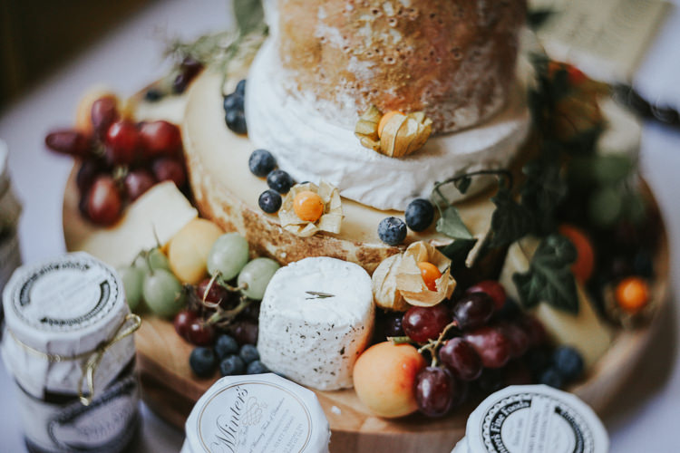Indie Mismatched Colourful Wedding http://foxandowl.uk/ 