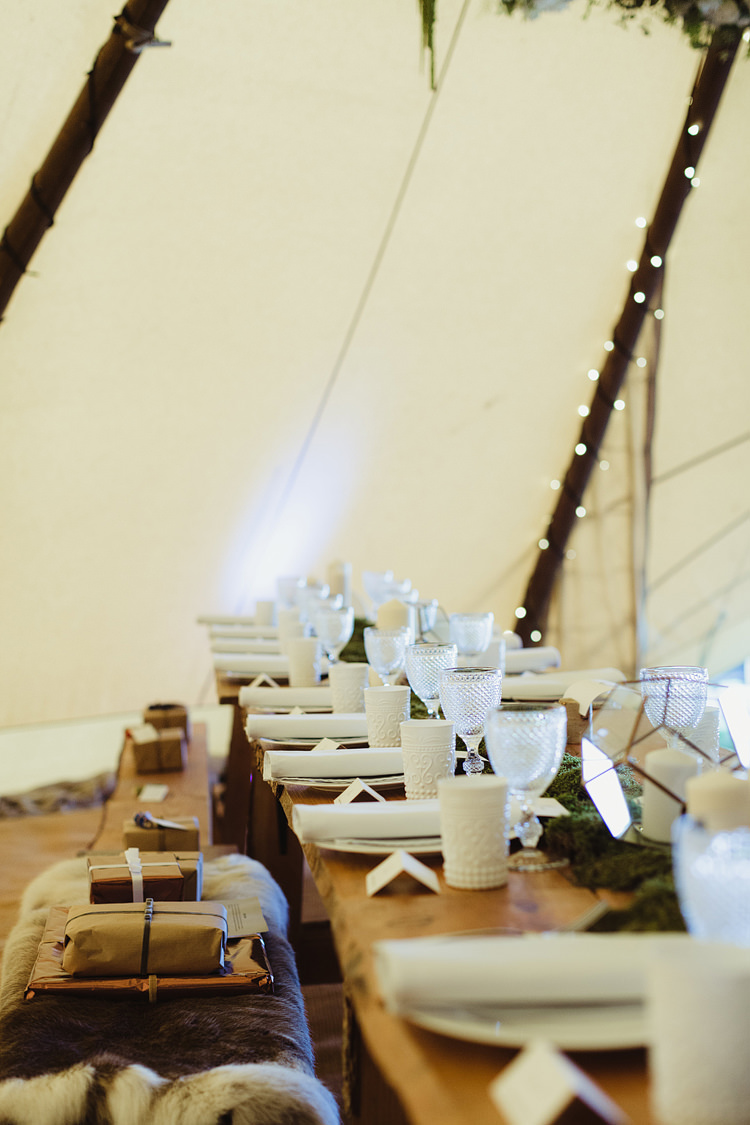 Glasswear White Linen Tables Decor Tipi Bohemian Outdoor Blessing Garden Wedding http://www.lukehayden.co.uk/