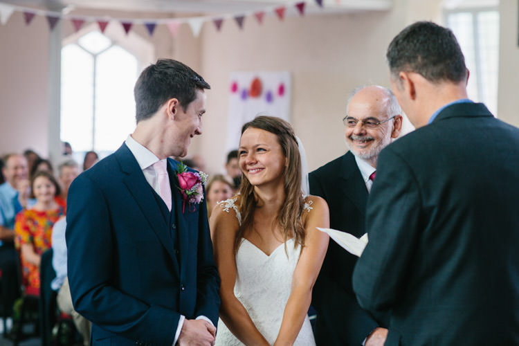 Mismatched Berry DIY Wedding http://www.colinianross.com/