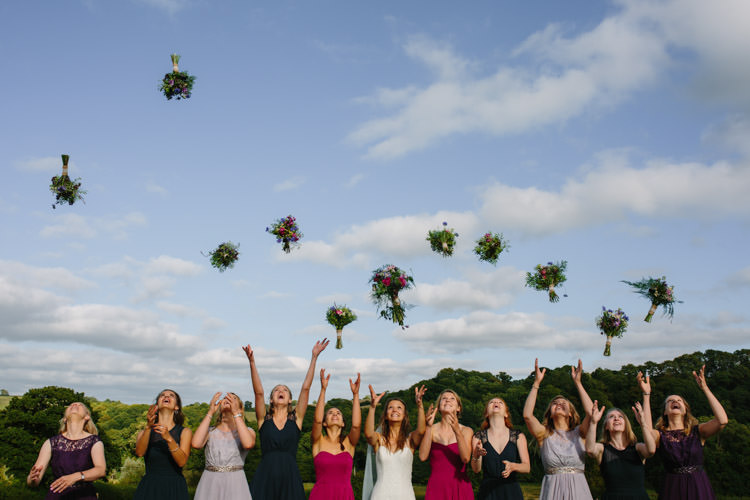 Mismatched Berry DIY Wedding http://www.colinianross.com/