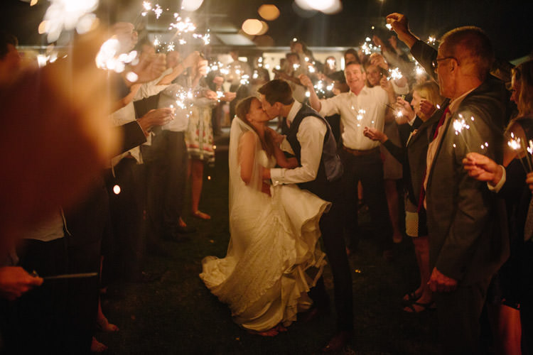Mismatched Berry DIY Wedding http://www.colinianross.com/
