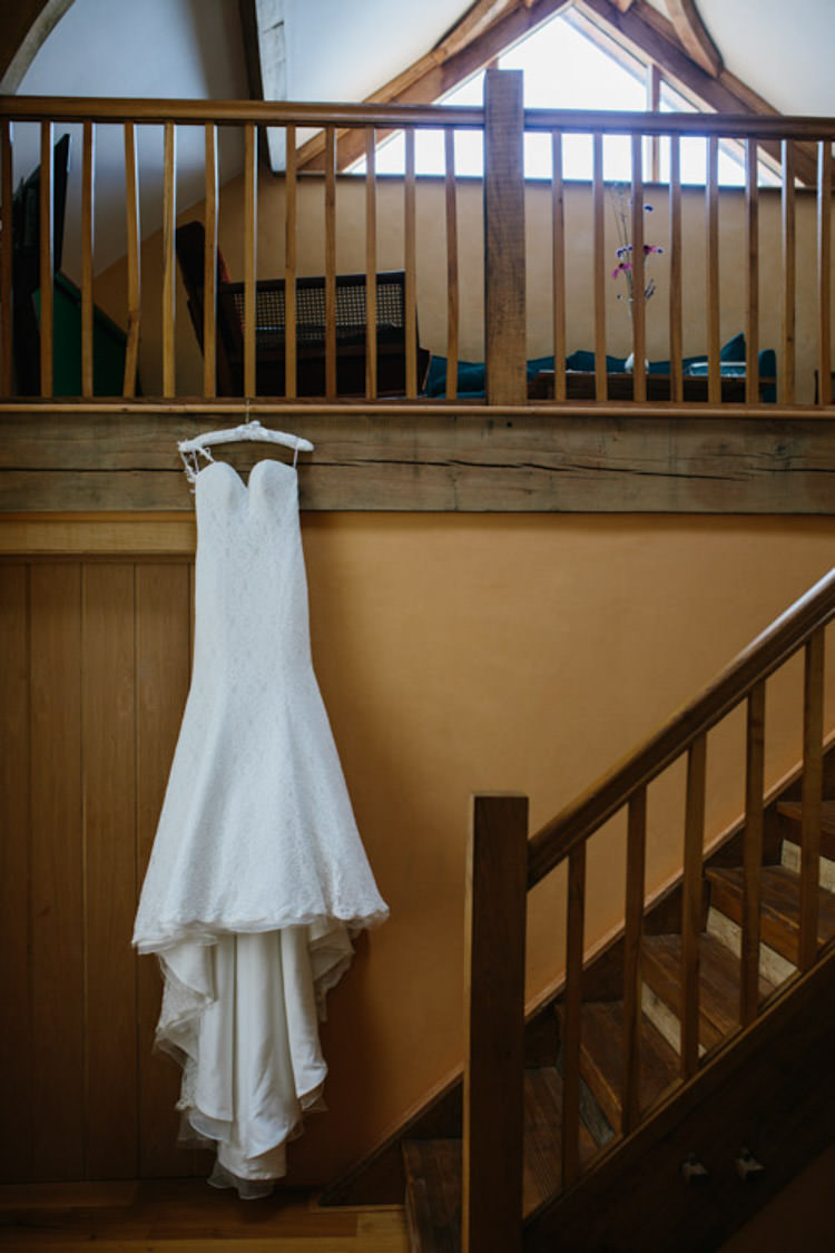 Mismatched Berry DIY Wedding http://www.colinianross.com/