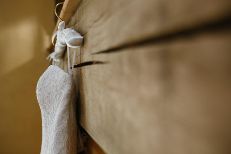 Mismatched Berry DIY Wedding http://www.colinianross.com/