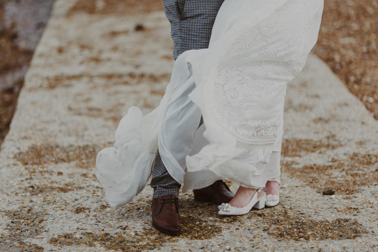 Romantic Stylish Relaxed Sea Wedding http://www.oxiphotography.co.uk/