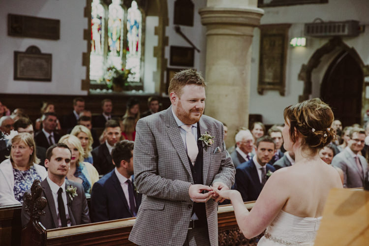 Romantic Stylish Relaxed Sea Wedding http://www.oxiphotography.co.uk/