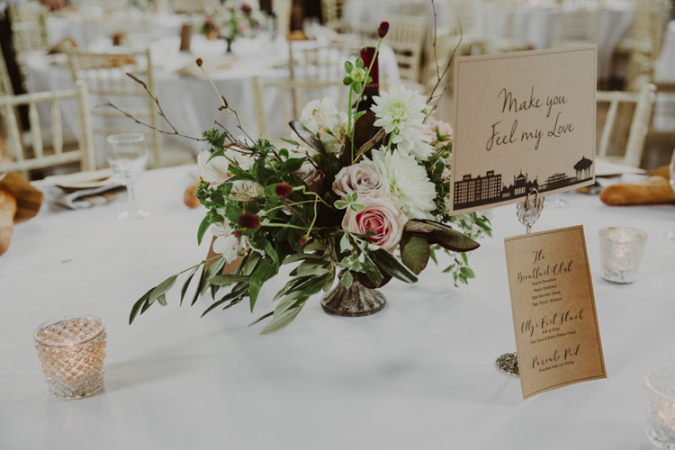 Romantic Stylish Relaxed Sea Wedding http://www.oxiphotography.co.uk/