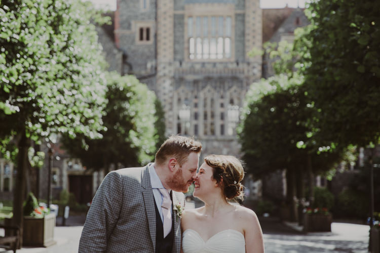 Romantic Stylish Relaxed Sea Wedding http://www.oxiphotography.co.uk/