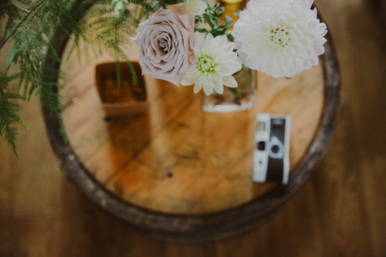 Romantic Stylish Relaxed Sea Wedding http://www.oxiphotography.co.uk/