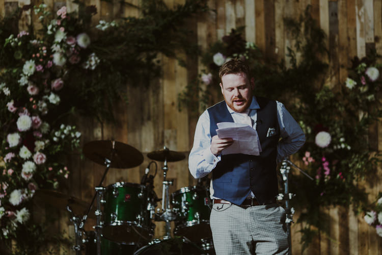 Romantic Stylish Relaxed Sea Wedding http://www.oxiphotography.co.uk/