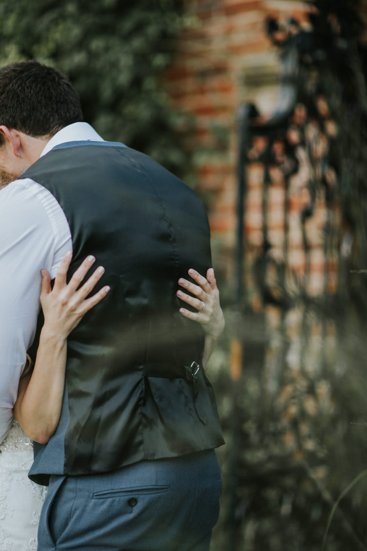 Creative DIY Rustic Lavender Wedding http://www.nataliepluck.com/