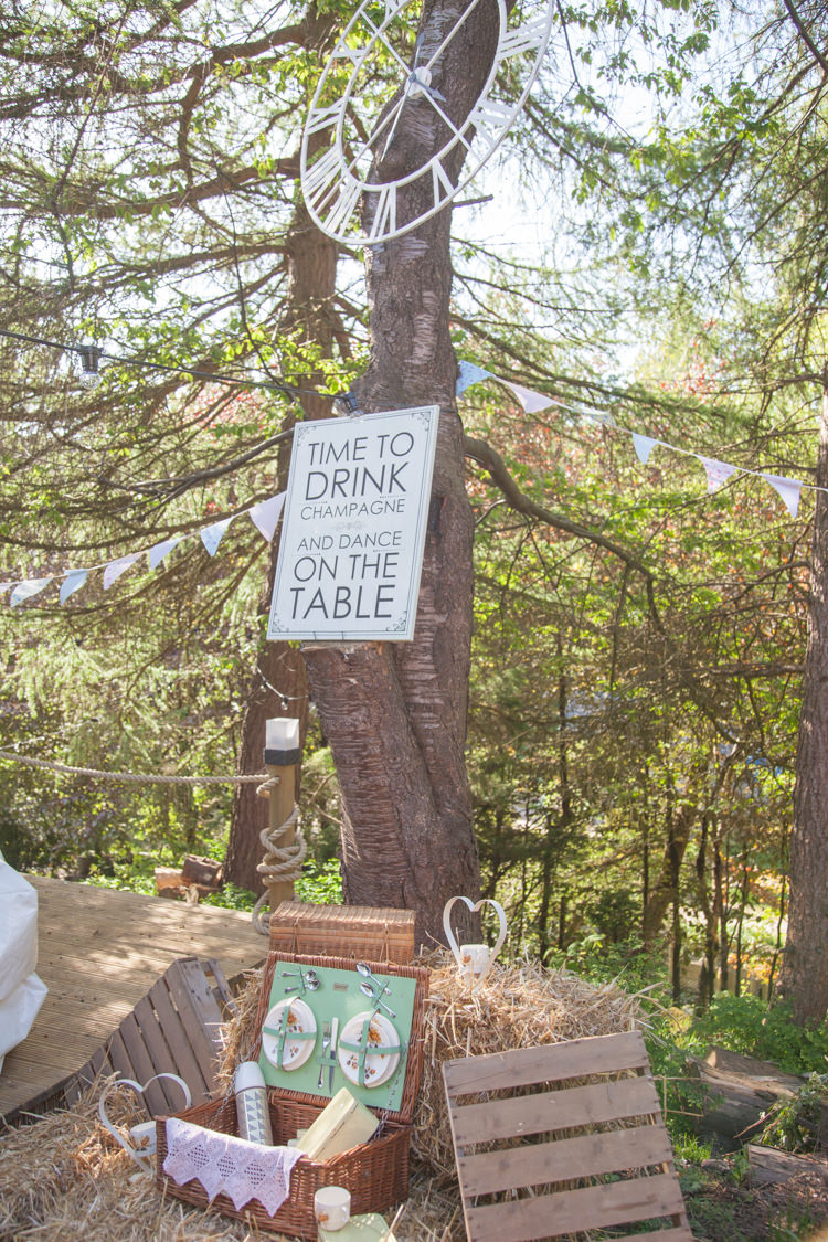 Bar Station Drinks Sign Pastel Marquee Garden Party Wedding https://www.deliciousphotography.co.uk/
