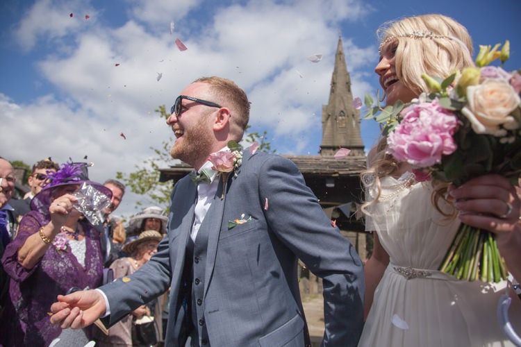 Pastel Marquee Garden Party Wedding https://www.deliciousphotography.co.uk/