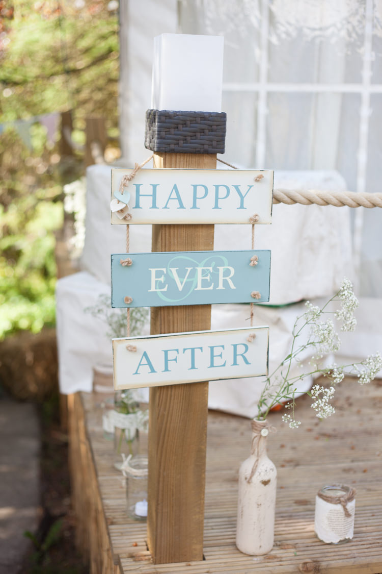 Pastel Marquee Garden Party Wedding https://www.deliciousphotography.co.uk/