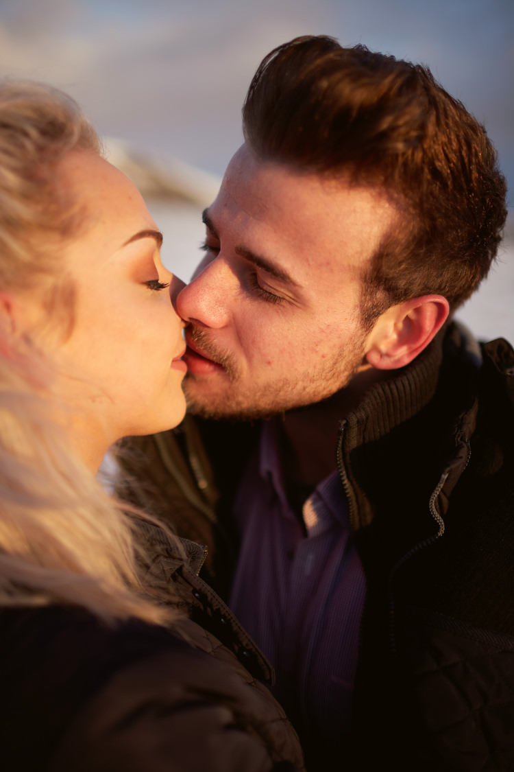 Snowy Peak District Engagement http://www.juntanweddings.com/