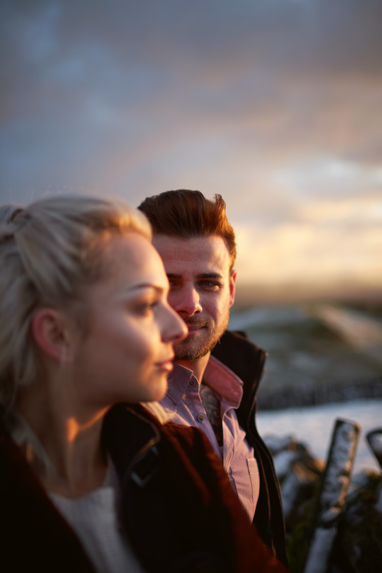Snowy Peak District Engagement http://www.juntanweddings.com/