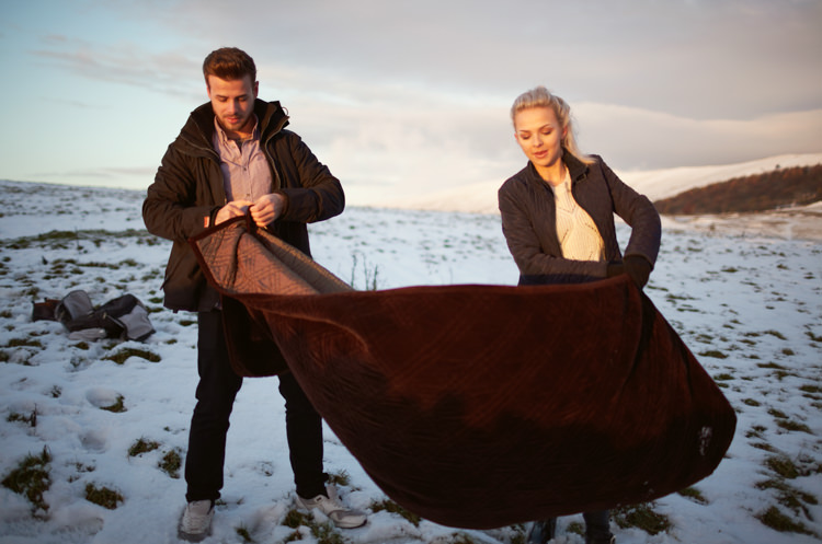 Snowy Peak District Engagement http://www.juntanweddings.com/
