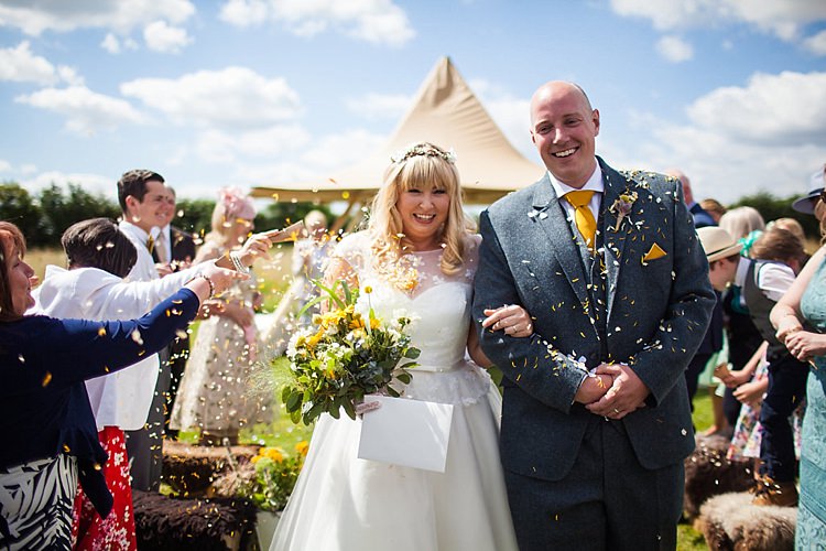 Confetti Throw Petals Pretty Outdoorsy Yellow Tipi Wedding http://www.binkynixon.com/