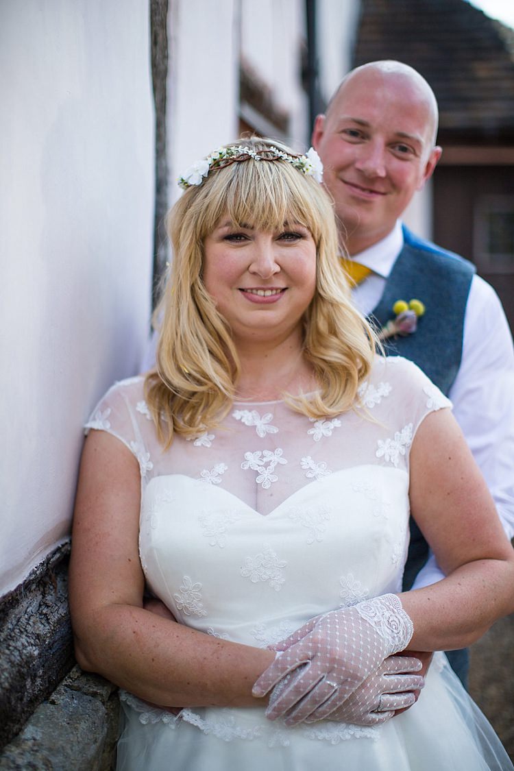 Pretty Outdoorsy Yellow Tipi Wedding http://www.binkynixon.com/