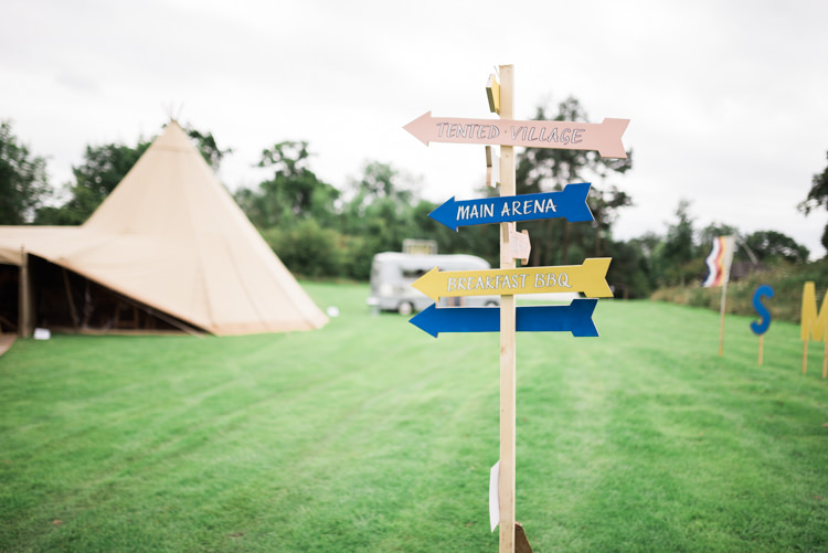 Painted Wooden Sign Post Camping Festival Rave Tipi Wedding http://petalandblushartistry.co.uk/