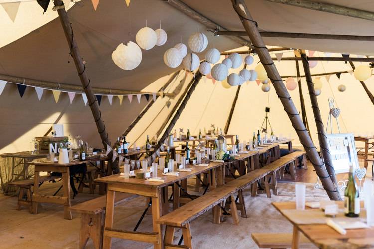 Lanterns Long Tables Bunting Rustic Camping Festival Rave Tipi Wedding http://petalandblushartistry.co.uk/