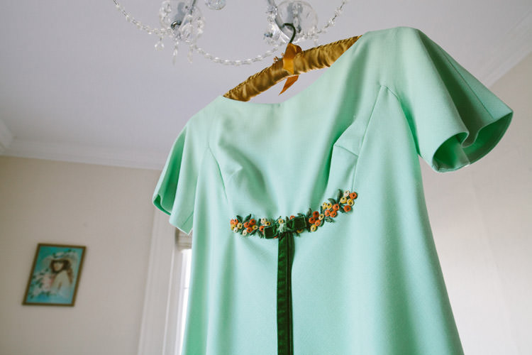 Small Vintage City Wedding http://www.sarahlondonphotography.co.uk/