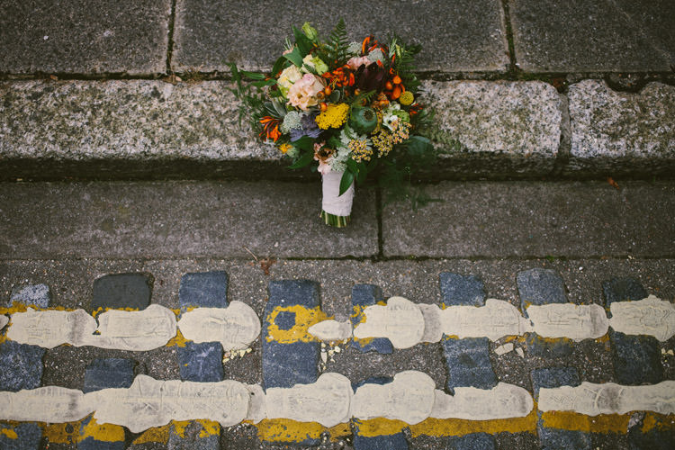Small Vintage City Wedding http://www.sarahlondonphotography.co.uk/