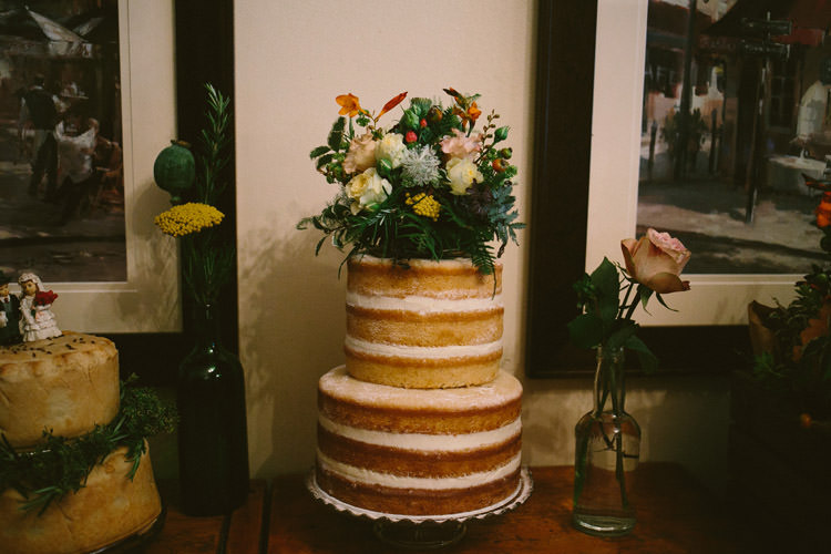 Naked Cake Layer Flowers Small Vintage City Wedding http://www.sarahlondonphotography.co.uk/