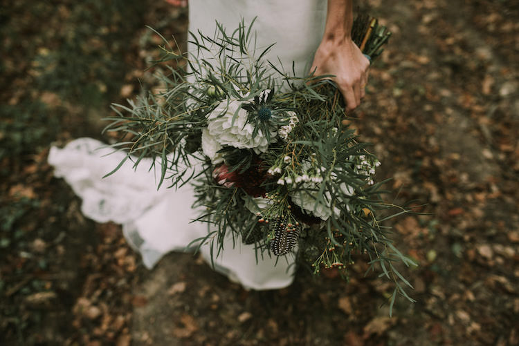 Bride Lace Halter-Neck Bridal Gown White Maroon Blush Bouquet With Feathers Autumn Leaves Organic Woodland Elopement Wedding Ideas http://www.miraalpajarito.es/