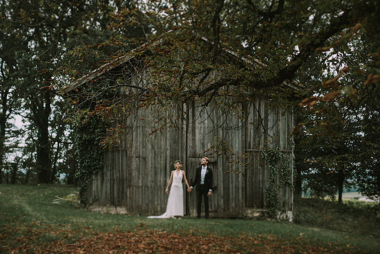 Bride Lace Halter-Neck Bridal Gown Long Train Floral Crown Bow Shoes Groom Black Jacket Polka Dot Shirt Wooden Barn Autumn Leaves Organic Woodland Elopement Wedding Ideas http://www.miraalpajarito.es/